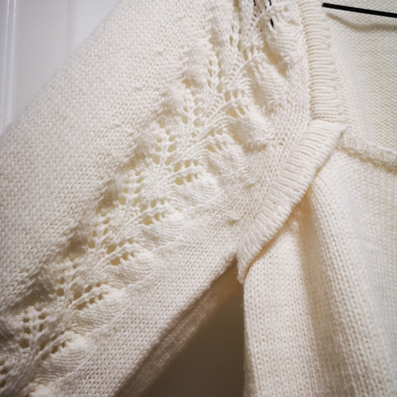 Brand new Square neck sweater, openwork puffy sleeves form Rouje. - Picture 9 of 10